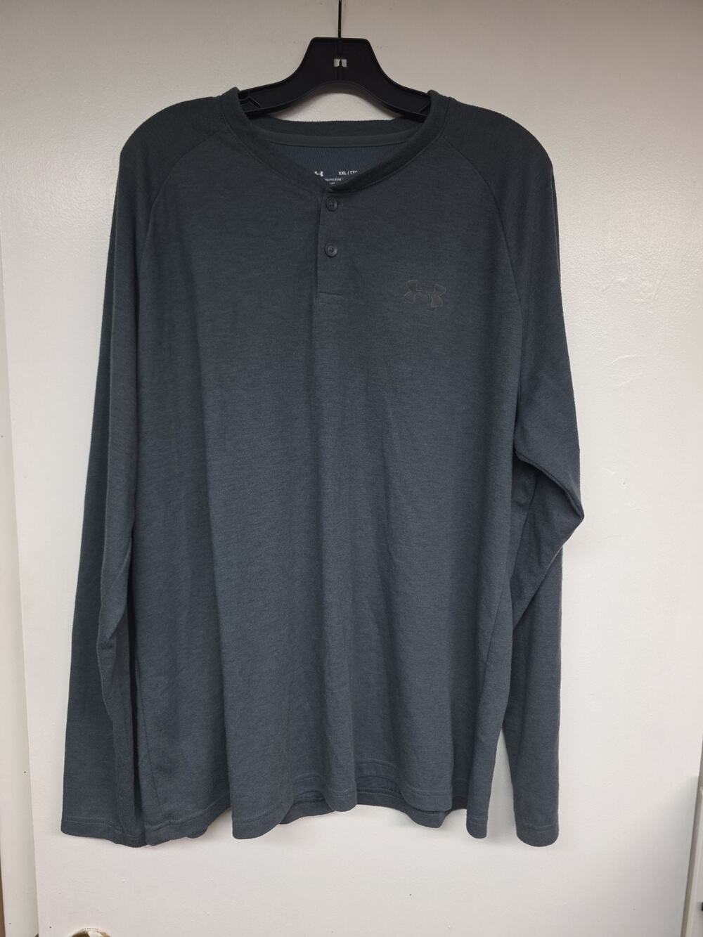XXL Under Armor Cold Gear Long Sleeve
